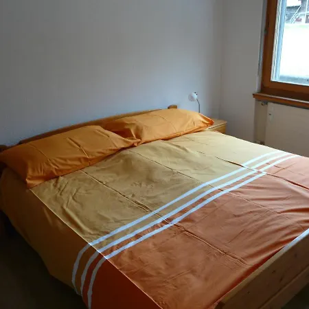 Haus Valaisia - Bei Zermatt * رندة